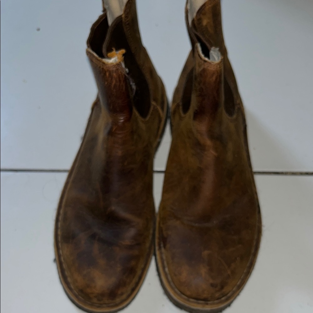 Clarks Brown Distressed Leather Chelsea Boots